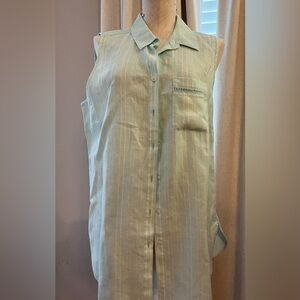 Chicos Linen top, size 2 NWOT